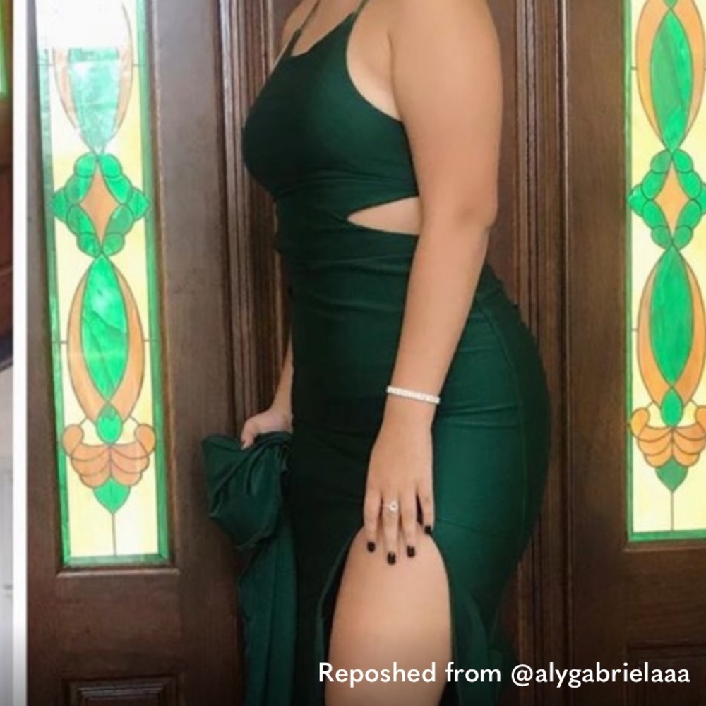 Prom / gown - Picture 4 of 4